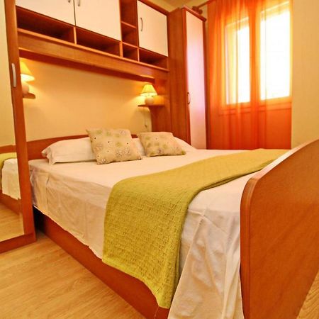 Apartments Sea Line Prigradica Room photo