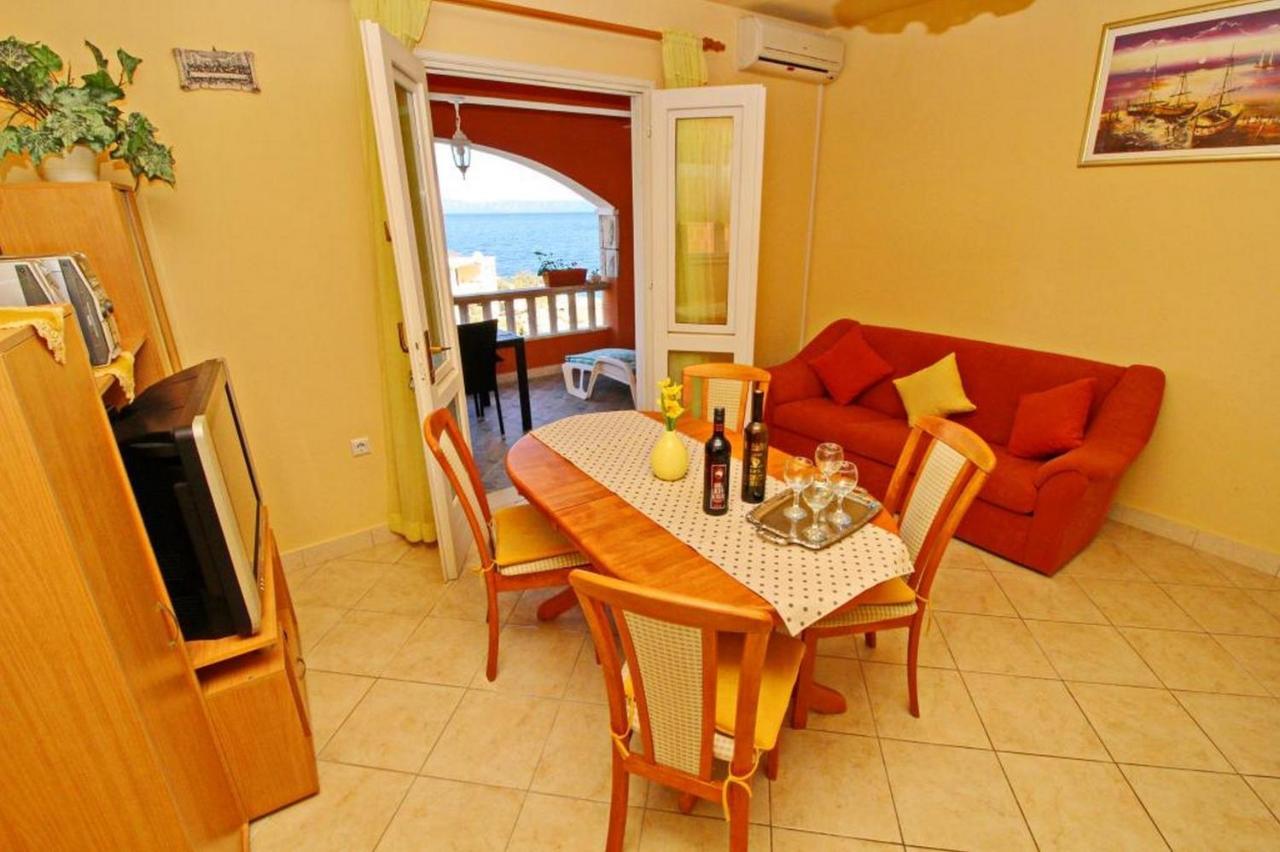 Apartments Sea Line Prigradica Exterior photo
